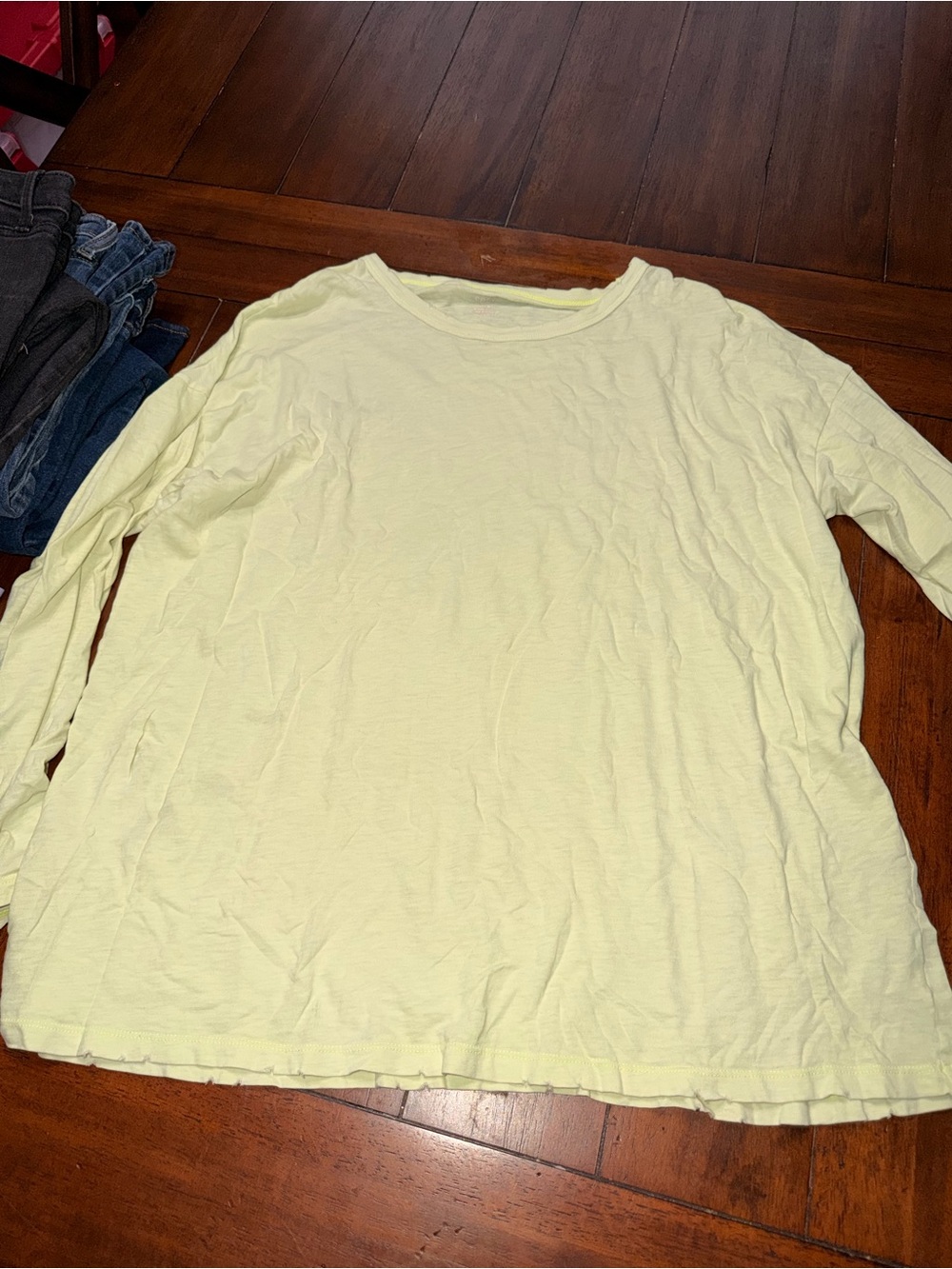 Aerie Real Soft Yellow Long Sleeve Tee